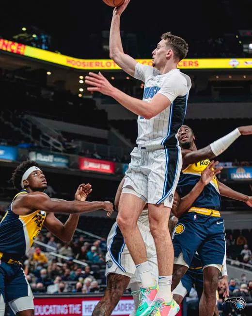 济科：为日本队获得世界杯参赛资格而骄傲 赞森保一水平出色