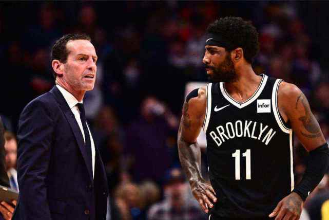 她在比赛中 她在比赛中