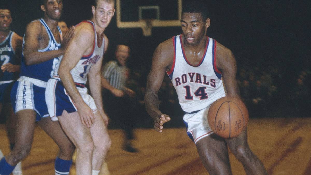 马德里竞技vs瓦伦西亚球员评分：格列兹曼8.1分，迭戈-洛佩斯6.0分