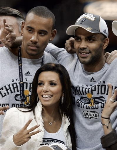 账目模糊 账目模糊